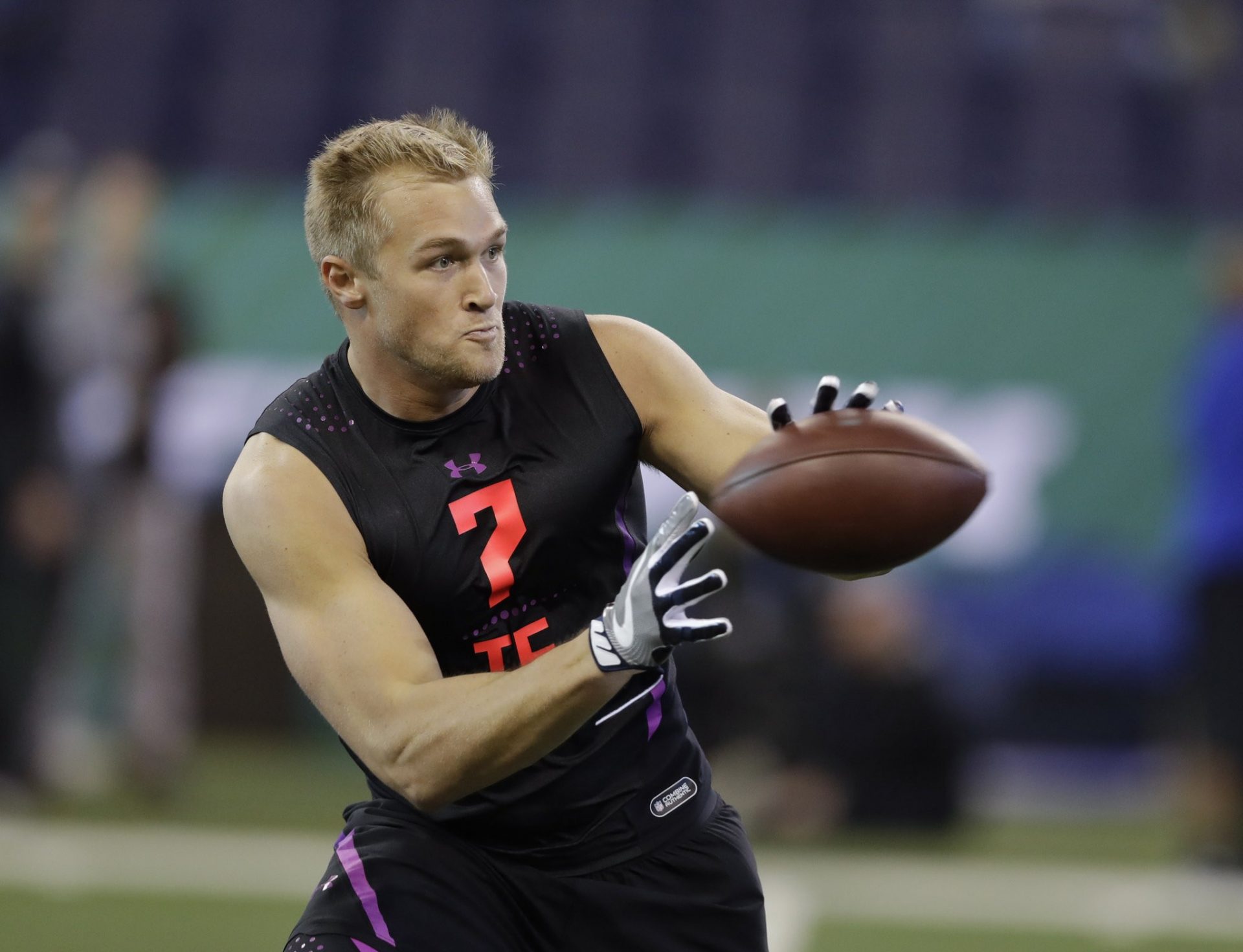 Why Mike Gesicki will have a breakout year in 2020 Aqua Thirteen