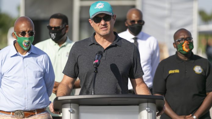 Dolphins still hoping for fans at games in 2020