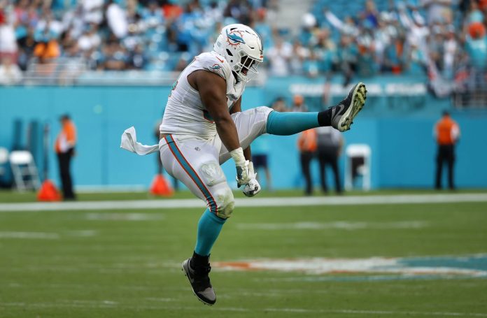 Dolphins lose Christian Wilkins to $110-m deal